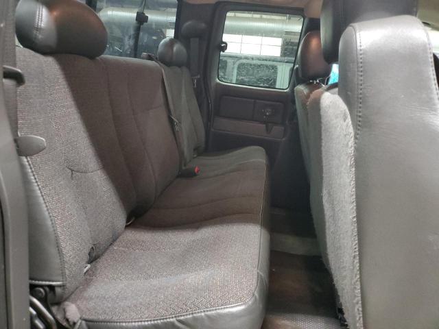 Photo 10 from auction – 2006 CHEVROLET SILVERADO with VIN 1GCEC19X46Z288905