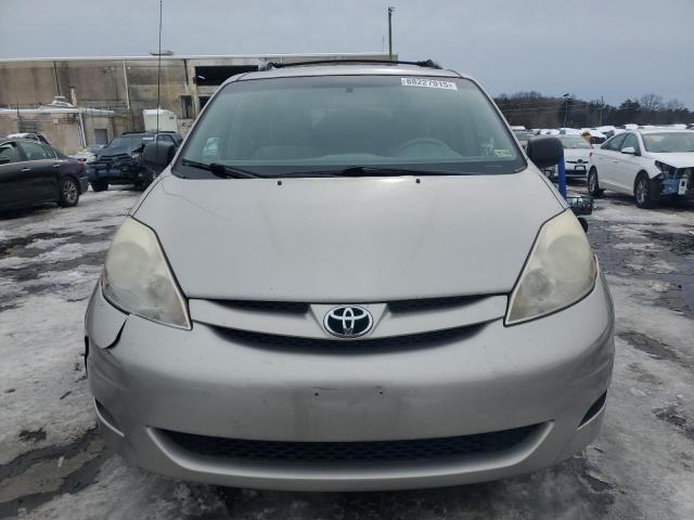 Photo 5 from auction – 2010 TOYOTA SIENNA CE with VIN 5TDKK4CC7AS319474