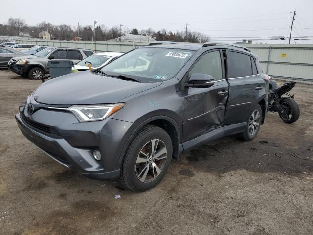 TOYOTA RAV4 XLE 2017 with VIN JTMRFREV5HD219359 - Photo from auction