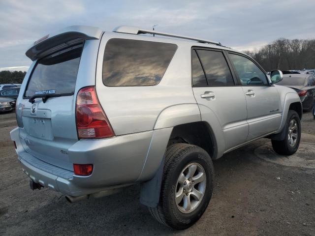 Photo 3 from auction – 2004 TOYOTA 4RUNNER SR with VIN JTEBU14R940032894