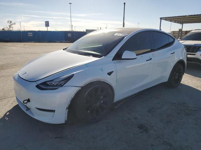 TESLA MODEL Y 2022 with VIN 7SAYGDEE0NF480773 - Photo from auction