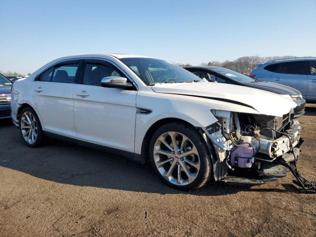 Photo 4 from auction – 2015 FORD TAURUS LIM with VIN 1FAHP2J86FG193565