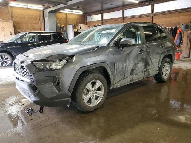 TOYOTA RAV4 XLE 2019 with VIN JTMP1RFV5KD016421 - Photo from auction