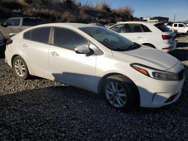 Photo 4 from auction – 2017 KIA FORTE LX with VIN 3KPFL4A76HE007364