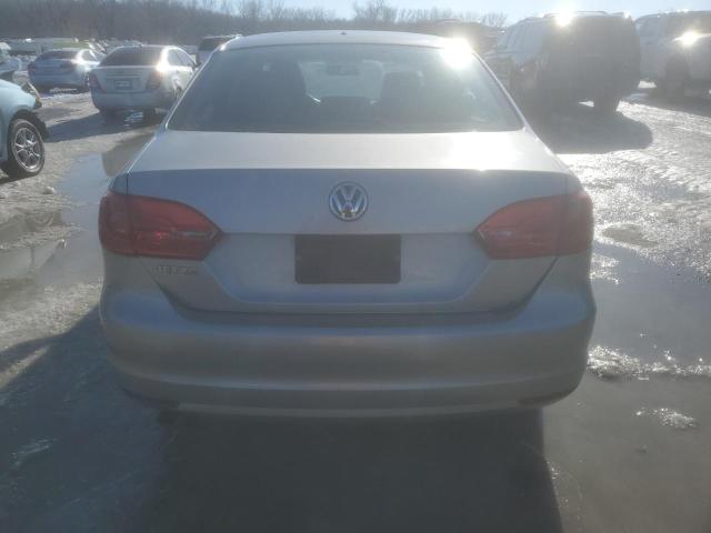 Photo 6 from auction – 2013 VOLKSWAGEN JETTA BASE with VIN 3VW2K7AJ3DM246897