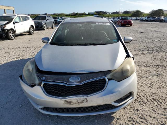 Photo 5 from auction – 2014 KIA FORTE EX with VIN KNAFZ4A89E5169842