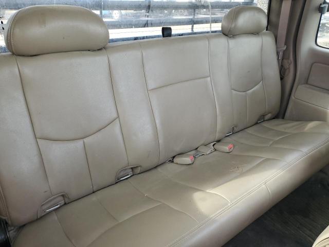 Photo 10 from auction – 2005 CHEVROLET SILVERADO with VIN 1GCEK19Z15Z196511
