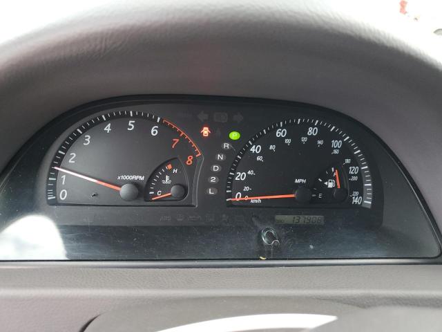 Photo 9 from auction – 2004 TOYOTA CAMRY LE with VIN 4T1BE32K34U290335