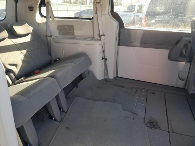Photo 11 from auction – 2010 CHRYSLER TOWN & COU with VIN 2A4RR2D11AR456294