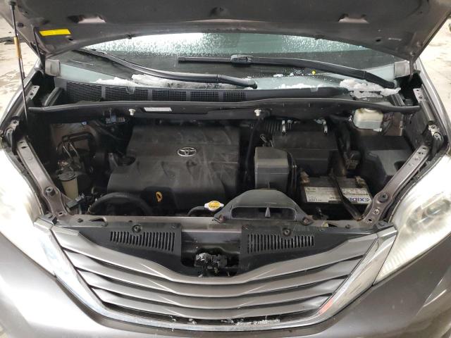 Photo 12 from auction – 2013 TOYOTA SIENNA XLE with VIN 5TDYK3DC5DS306035