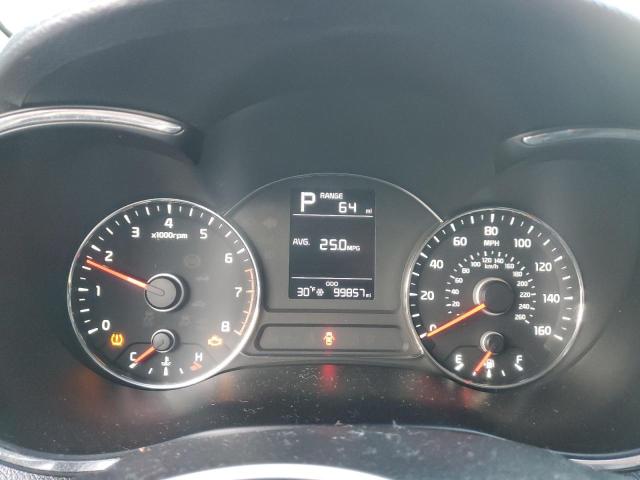 Photo 9 from auction – 2017 KIA FORTE LX with VIN 3KPFK4A76HE047348