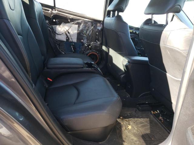 Photo 10 from auction – 2017 TOYOTA PRIUS PRIM with VIN JTDKARFP2H3068101