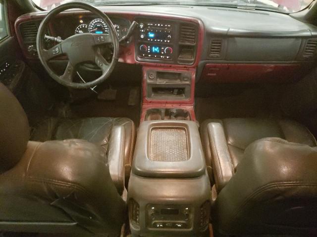 Photo 8 from auction – 2004 CHEVROLET AVALANCHE with VIN 3GNEK12T84G133403