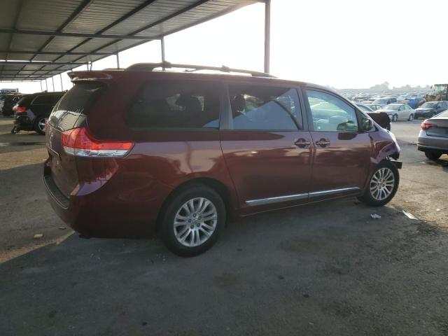 Photo 3 from auction – 2013 TOYOTA SIENNA XLE with VIN 5TDYK3DC7DS352840