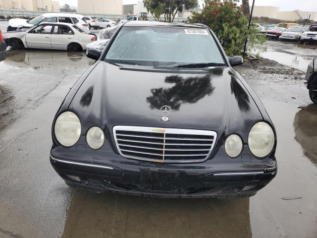 Photo 5 from auction – 2000 MERCEDES-BENZ E 320 4MAT with VIN WDBJF82J6YX041953