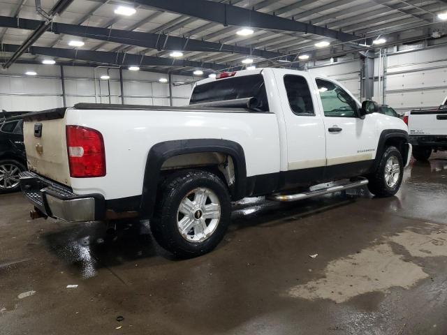 Photo 3 from auction – 2008 CHEVROLET SILVERADO with VIN 1GCEK19038Z269027