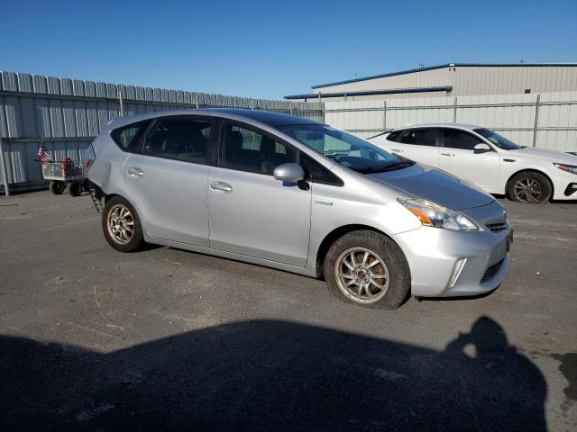 Photo 4 from auction – 2014 TOYOTA PRIUS V with VIN JTDZN3EU2E3355148