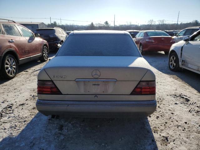 Photo 6 from auction – 1995 MERCEDES-BENZ E 320 BASE with VIN WDBEA32EXSC269524