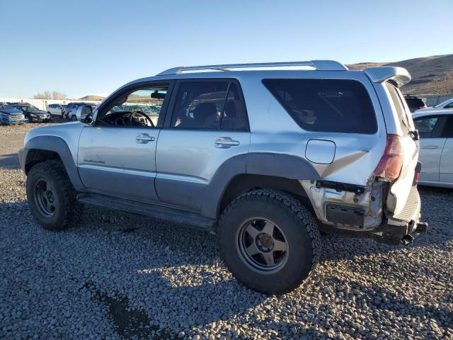 Photo 2 from auction – 2003 TOYOTA 4RUNNER SR with VIN JTEBT14R430014272
