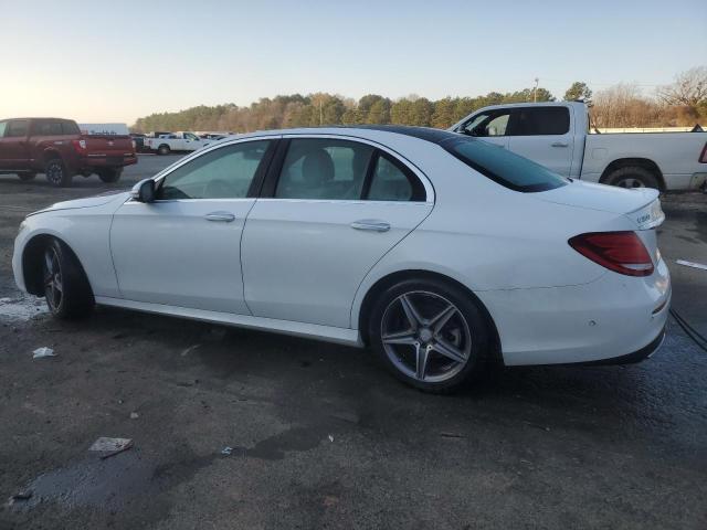 Photo 2 from auction – 2017 MERCEDES-BENZ E 300 with VIN WDDZF4JB7HA067140