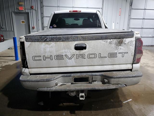 Photo 6 from auction – 2004 CHEVROLET SILVERADO with VIN 1GCEK19T04Z281642