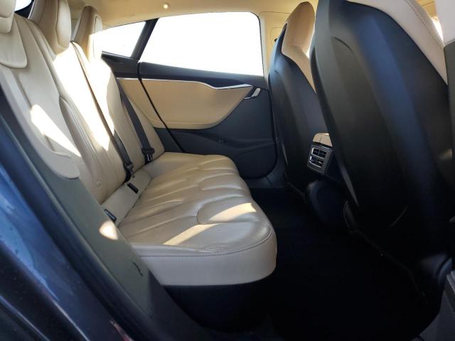 Photo 10 from auction – 2015 TESLA MODEL S 60 with VIN 5YJSA1S16FFP71476