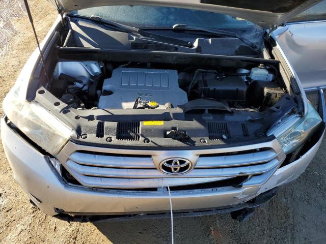 Photo 12 from auction – 2011 TOYOTA HIGHLANDER with VIN 5TDBK3EH5BS081662