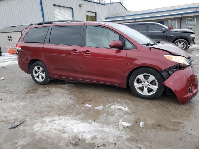 Photo 4 from auction – 2014 TOYOTA SIENNA LE with VIN 5TDKK3DC3ES482637