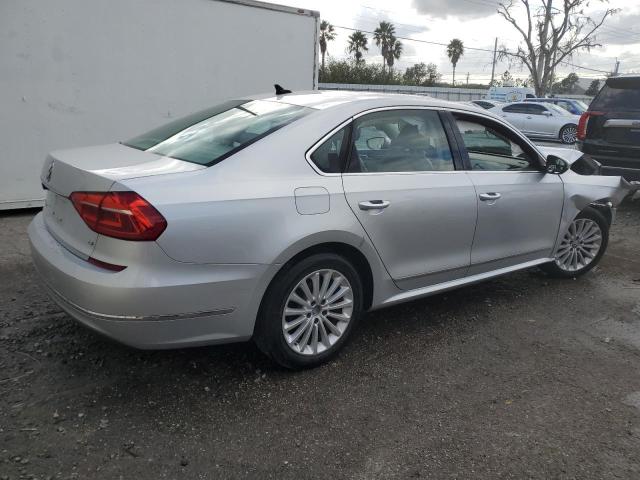 Photo 3 from auction – 2016 VOLKSWAGEN PASSAT SE with VIN 1VWBS7A35GC038091