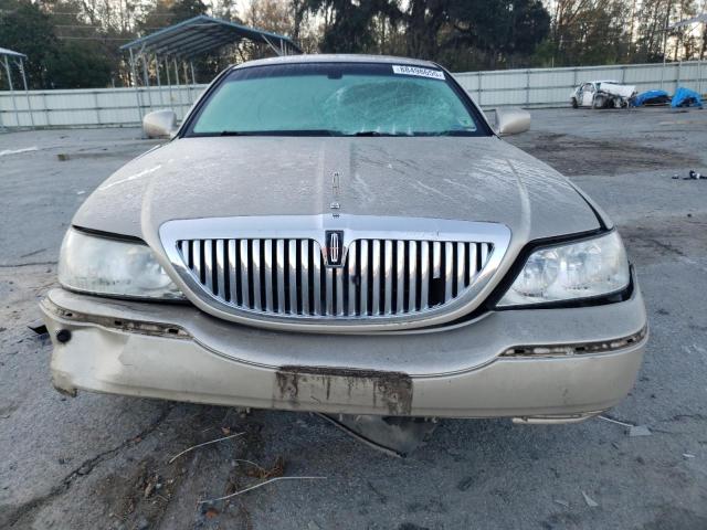 Photo 5 from auction – 2010 LINCOLN TOWN CAR with VIN 2LNBL8CV0AX620979