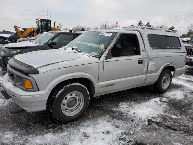 GMC SONOMA 1996 with VIN 1GTCS1446T8505797 - Photo from auction