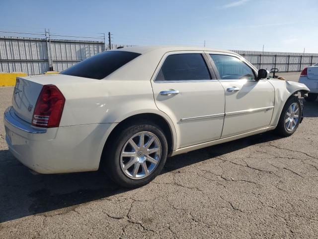 Photo 3 from auction – 2010 CHRYSLER 300C with VIN 2C3CA6CT5AH211330