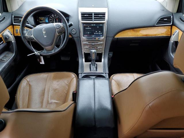 Photo 8 from auction – 2011 LINCOLN MKX with VIN 2LMDJ8JK5BBJ26174