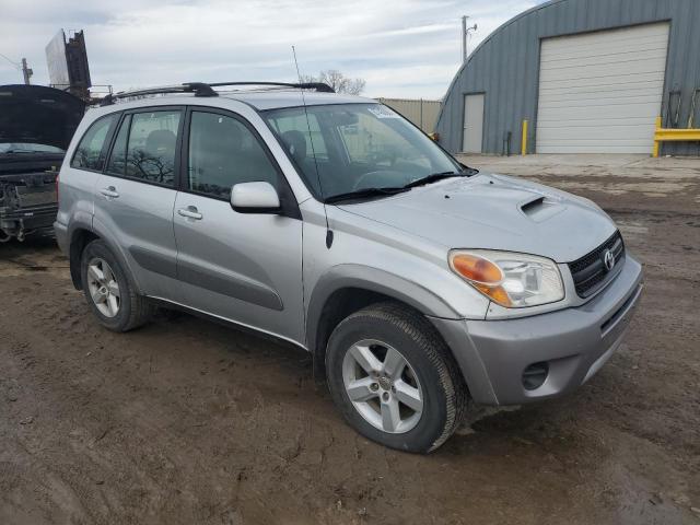Photo 4 from auction – 2004 TOYOTA RAV4 with VIN JTEHD20VX46009821