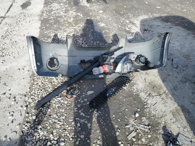 Photo 13 from auction – 2005 FORD ESCAPE LIM with VIN 1FMYU941X5KD40987