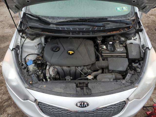 Photo 11 from auction – 2016 KIA FORTE EX with VIN KNAFZ4A86G5472578