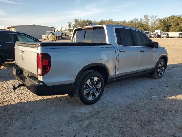 Photo 3 from auction – 2019 HONDA RIDGELINE with VIN 5FPYK2F63KB004799