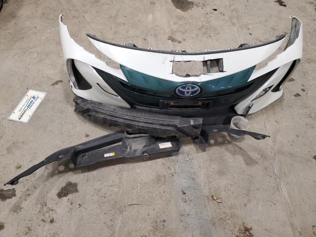 Photo 12 from auction – 2017 TOYOTA PRIUS PRIM with VIN JTDKARFP9H3031949