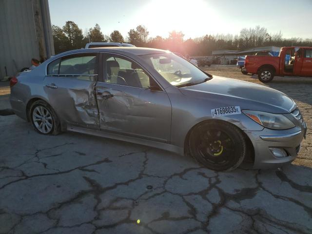 Photo 4 from auction – 2012 HYUNDAI GENESIS 3. with VIN KMHGC4DD7CU179141
