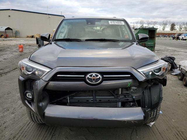 Photo 5 from auction – 2022 TOYOTA 4RUNNER SR with VIN JTEEU5JR9N5270449