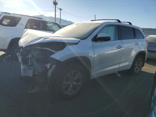 TOYOTA HIGHLANDER 2016 with VIN 5TDBKRFH0GS315487 - Photo from auction