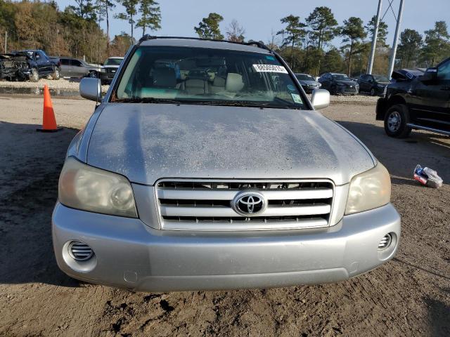 Photo 5 from auction – 2005 TOYOTA HIGHLANDER with VIN JTEDD21A050124636