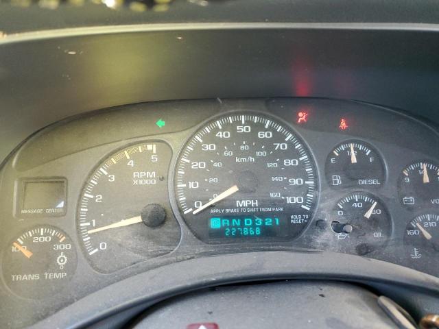 Photo 9 from auction – 2001 CHEVROLET SILVERADO with VIN 1GCHK29101E304437