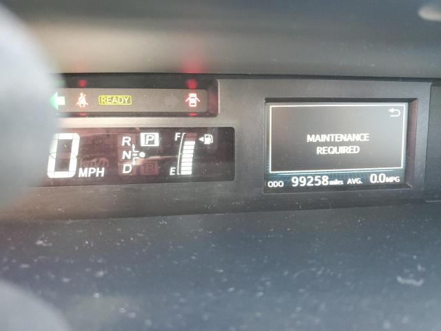 Photo 9 from auction – 2017 TOYOTA PRIUS V with VIN JTDZN3EUXHJ060542