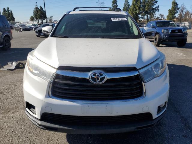 Photo 5 from auction – 2016 TOYOTA HIGHLANDER with VIN 5TDJKRFH0GS348064