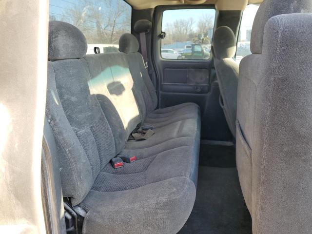 Photo 10 from auction – 2003 CHEVROLET SILVERADO with VIN 1GCEK19T43E325437