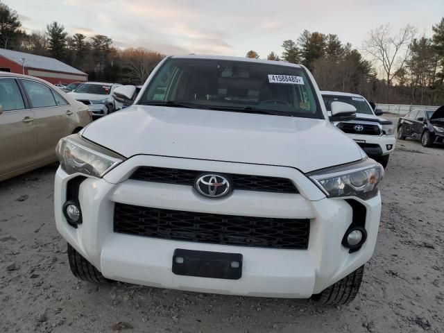 Photo 5 from auction – 2015 TOYOTA 4RUNNER SR with VIN JTEBU5JR2F5253741