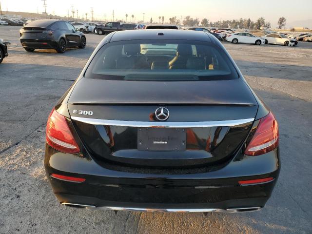Photo 6 from auction – 2017 MERCEDES-BENZ E 300 with VIN WDDZF4JB5HA156981