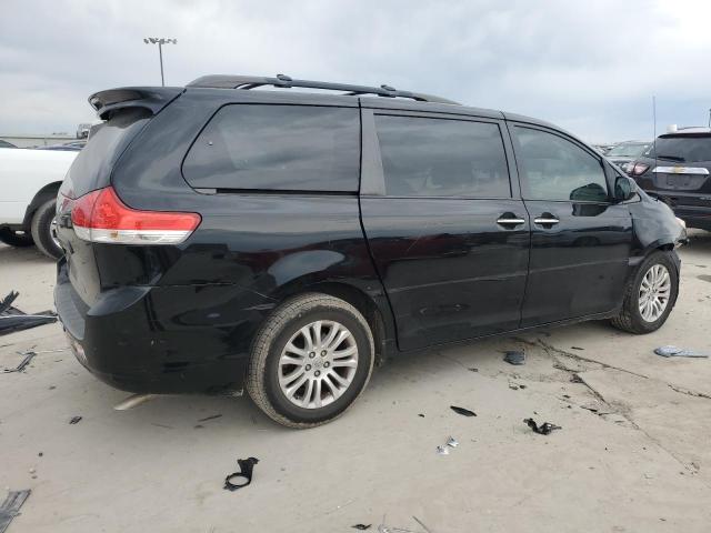 Photo 3 from auction – 2014 TOYOTA SIENNA XLE with VIN 5TDYK3DC2ES526685