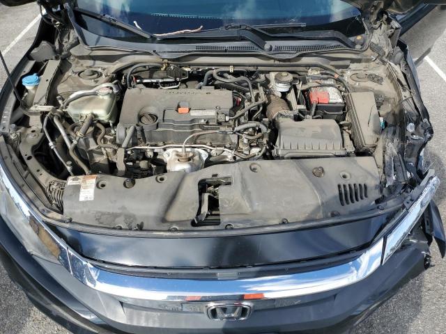 Photo 11 from auction – 2017 HONDA CIVIC LX with VIN 2HGFC2F5XHH558690